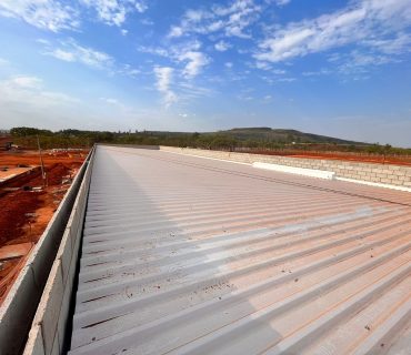 Cobertura e Fechamento de Galpões Industriais